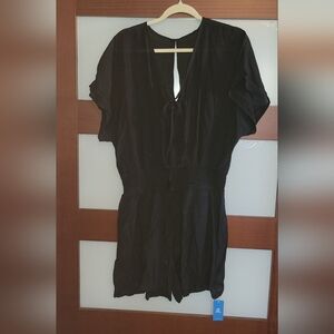 Cupshe Black Tie-Front V-Neck Romper Suze Large